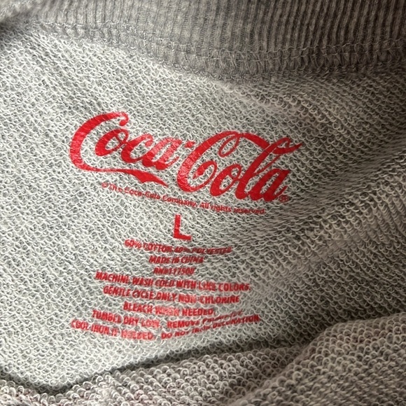 Vintage Look Cropped Crew Neck Coke Sweatshirt Size Large - Picture 3 of 5